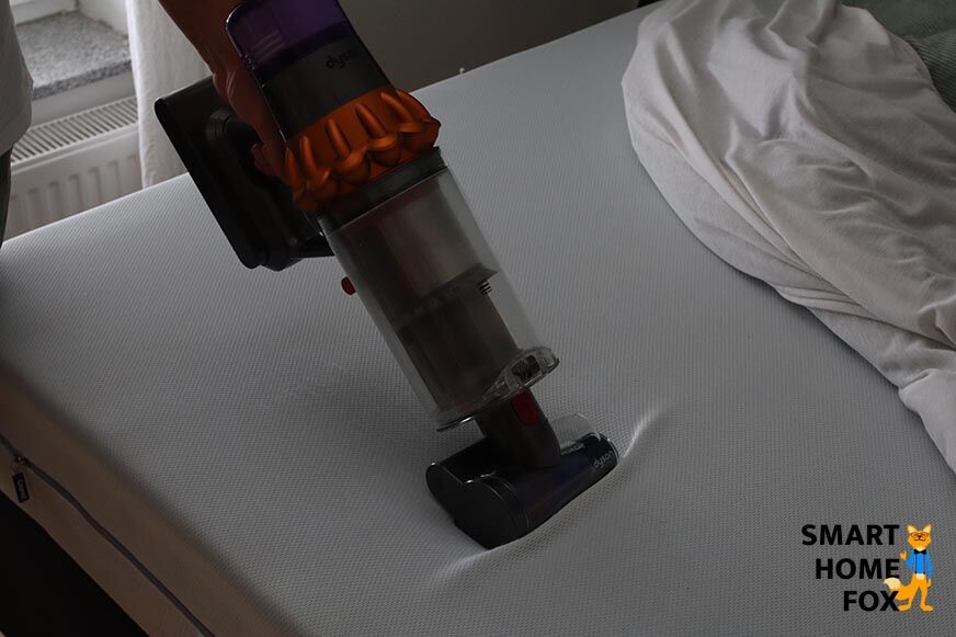 Mites Mini Electric Brush Dyson